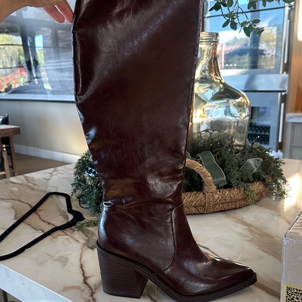 Steve Madden Dark Brown Heeled Boots - Picture 3 of 8